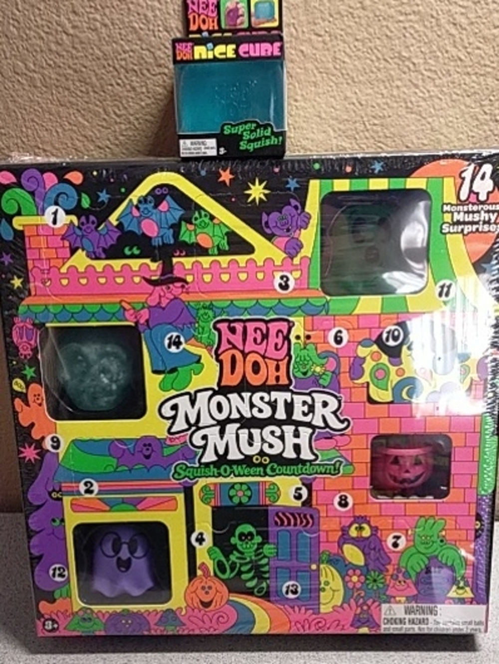 Needoh Monster Mush Squish-O-Ween Countdown & 1 nice cube Halloween New Sealed